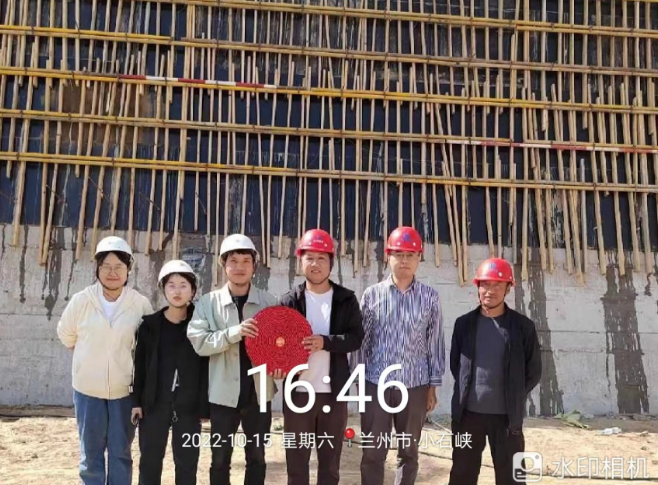 蘭州科技生態小鎮居住區擋墻工程